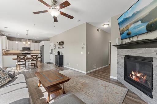4312 Blakewood Drive, Shakopee, MN 55379