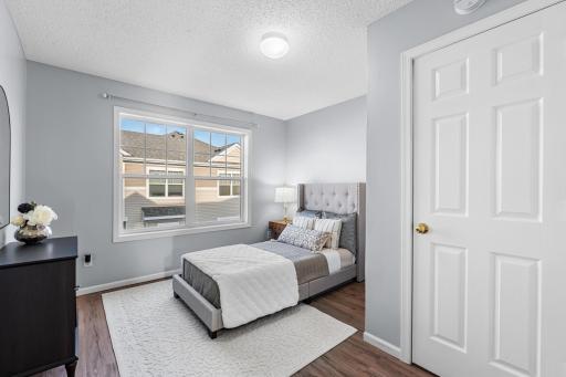 1667 Village Trail E, 5, Saint Paul, MN 55109