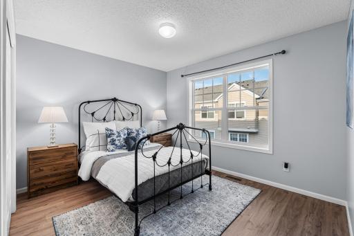 1667 Village Trail E, 5, Saint Paul, MN 55109