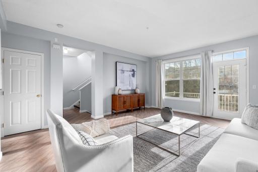 1667 Village Trail E, 5, Saint Paul, MN 55109