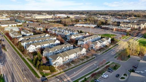 1667 Village Trail E, 5, Saint Paul, MN 55109
