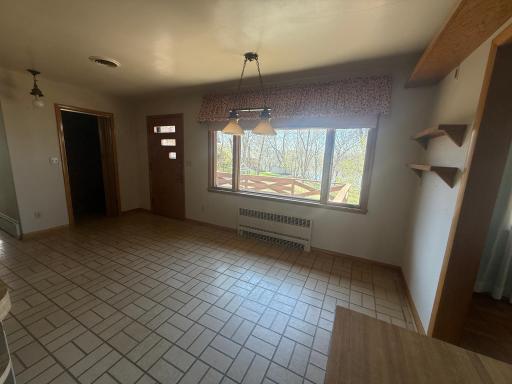 320 S Minnesota Street, Redwood Falls, MN 56283