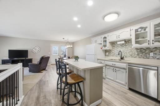 1 Prairiewood Crossing S, Fargo, ND 58103