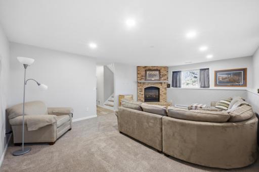 1 Prairiewood Crossing S, Fargo, ND 58103