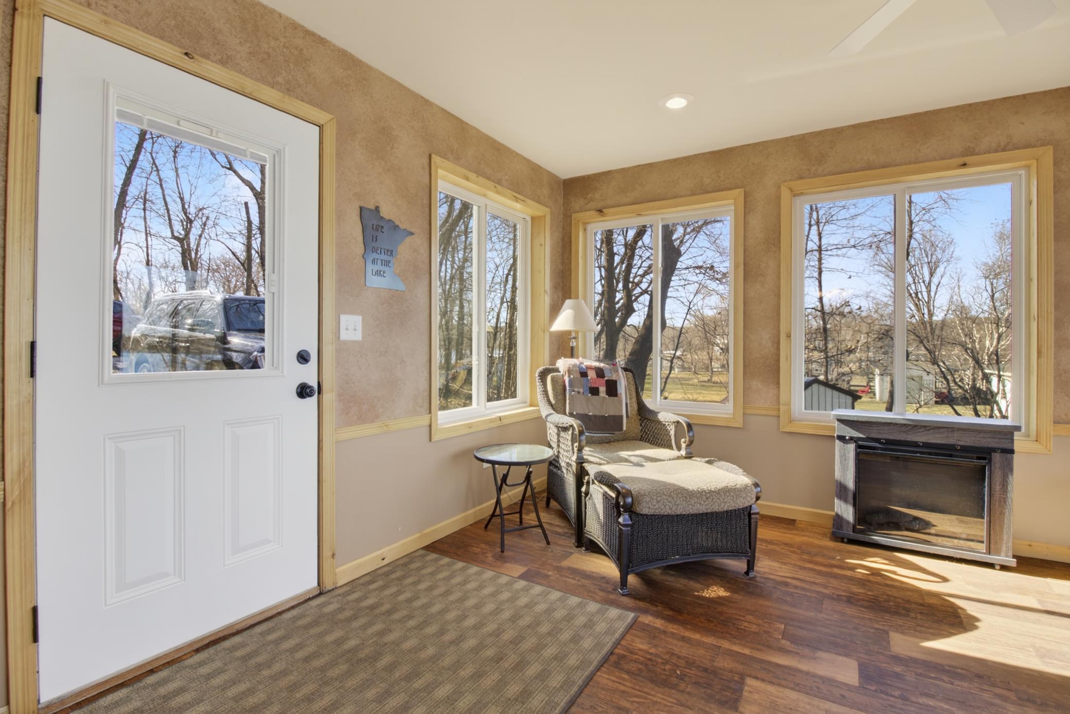 sunroom entrance.jpg