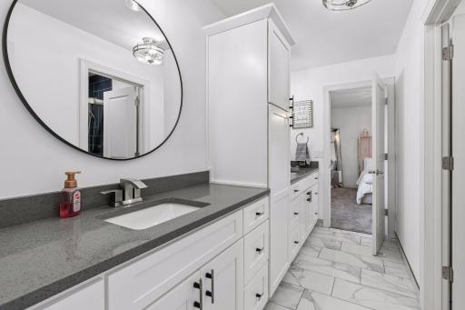 17422 Gerdine Path, Lakeville, MN 55044