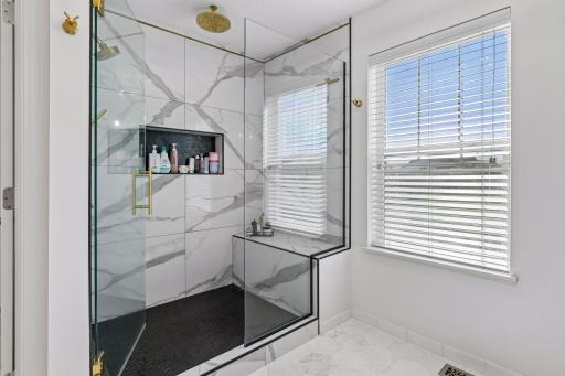 Primary Shower w/ Oversized Tile, Rain Showerhead, and Shower Wand
