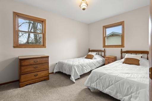 2813 Elm Street N, Fargo, ND 58102