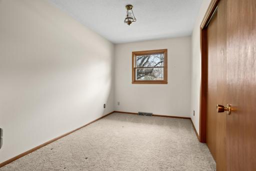 2813 Elm Street N, Fargo, ND 58102