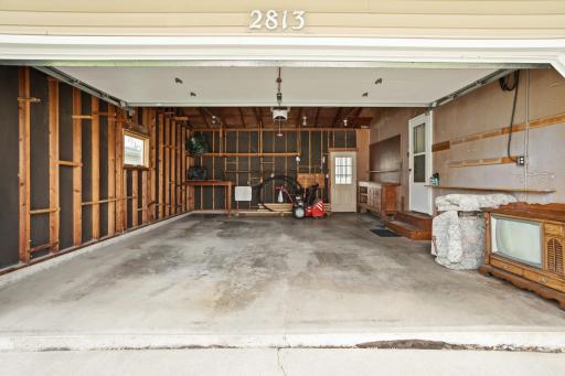 2813 Elm Street N, Fargo, ND 58102