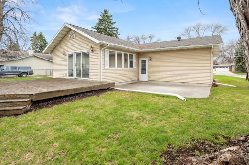2813 Elm Street N, Fargo, ND 58102