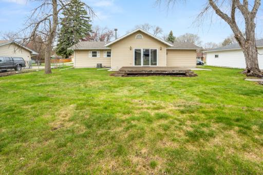 2813 Elm Street N, Fargo, ND 58102