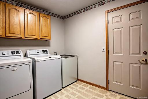 236 Pine Street N, Lester Prairie, MN 55354