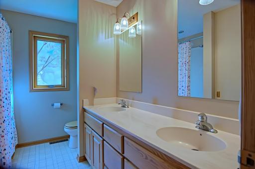 236 Pine Street N, Lester Prairie, MN 55354