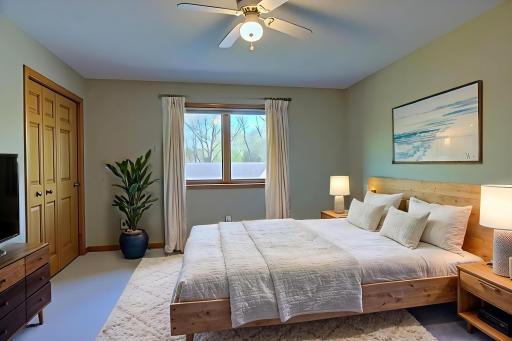 VIRTUAL STAGING 236 Pine St - bedroom 3.jpg