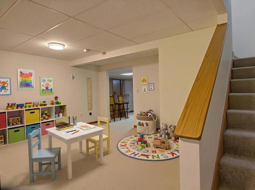VIRTUAL STAGING 236 Pine St - toy room.jpeg