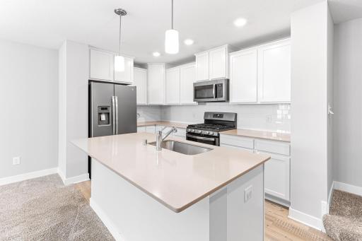8042 Abercrombie Lane, Saint Paul, MN 55129