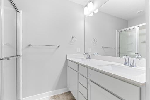 8042 Abercrombie Lane, Saint Paul, MN 55129