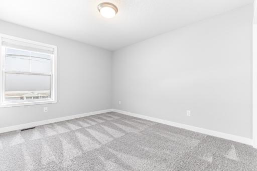 8042 Abercrombie Lane, Saint Paul, MN 55129