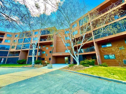 3300 Louisiana Avenue S, 326, Minneapolis, MN 55426