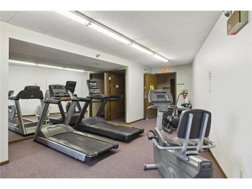 3300 Louisiana Avenue S, 326, Minneapolis, MN 55426