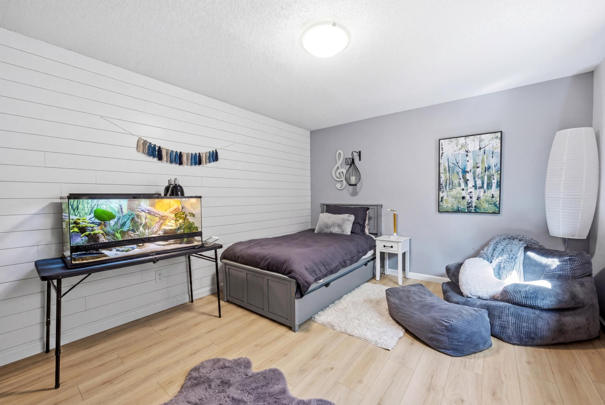 New shiplap feature wall