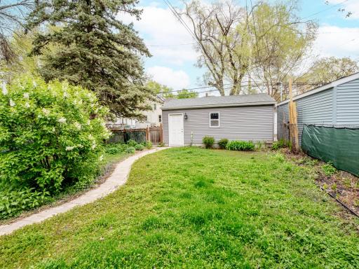 1068 24th Avenue SE, Minneapolis, MN 55414