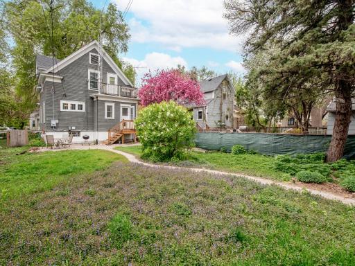 1068 24th Avenue SE, Minneapolis, MN 55414