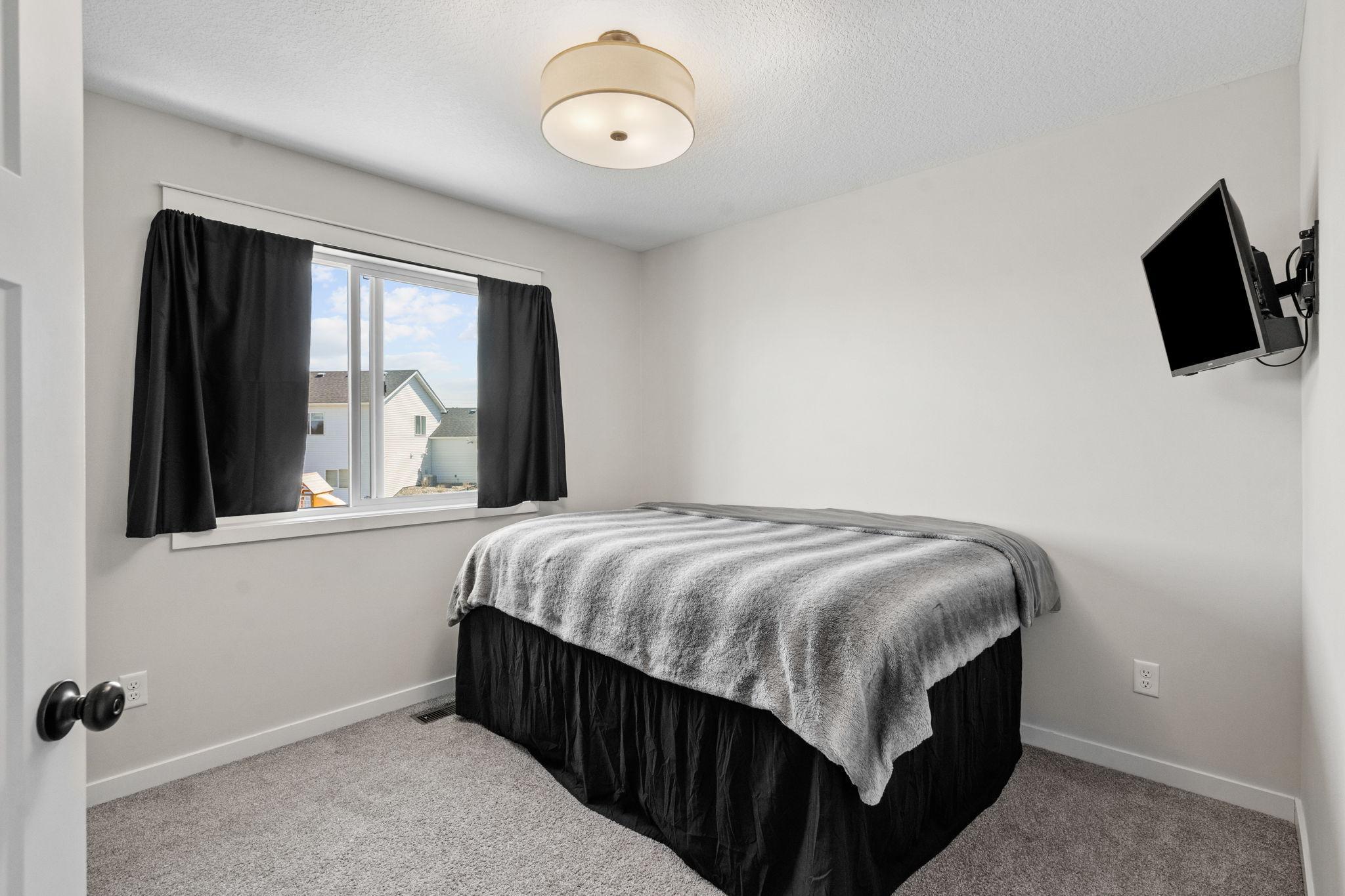 Upper level bedroom 2