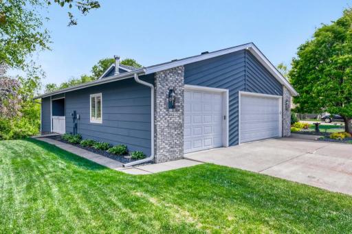 8258 169th st W - MLS Sized - 013 - 03 Exterior Front.jpg