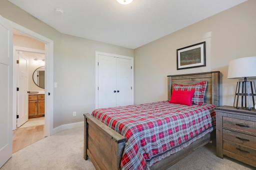 13092 13th Ave S, Zimmerman, MN 55398