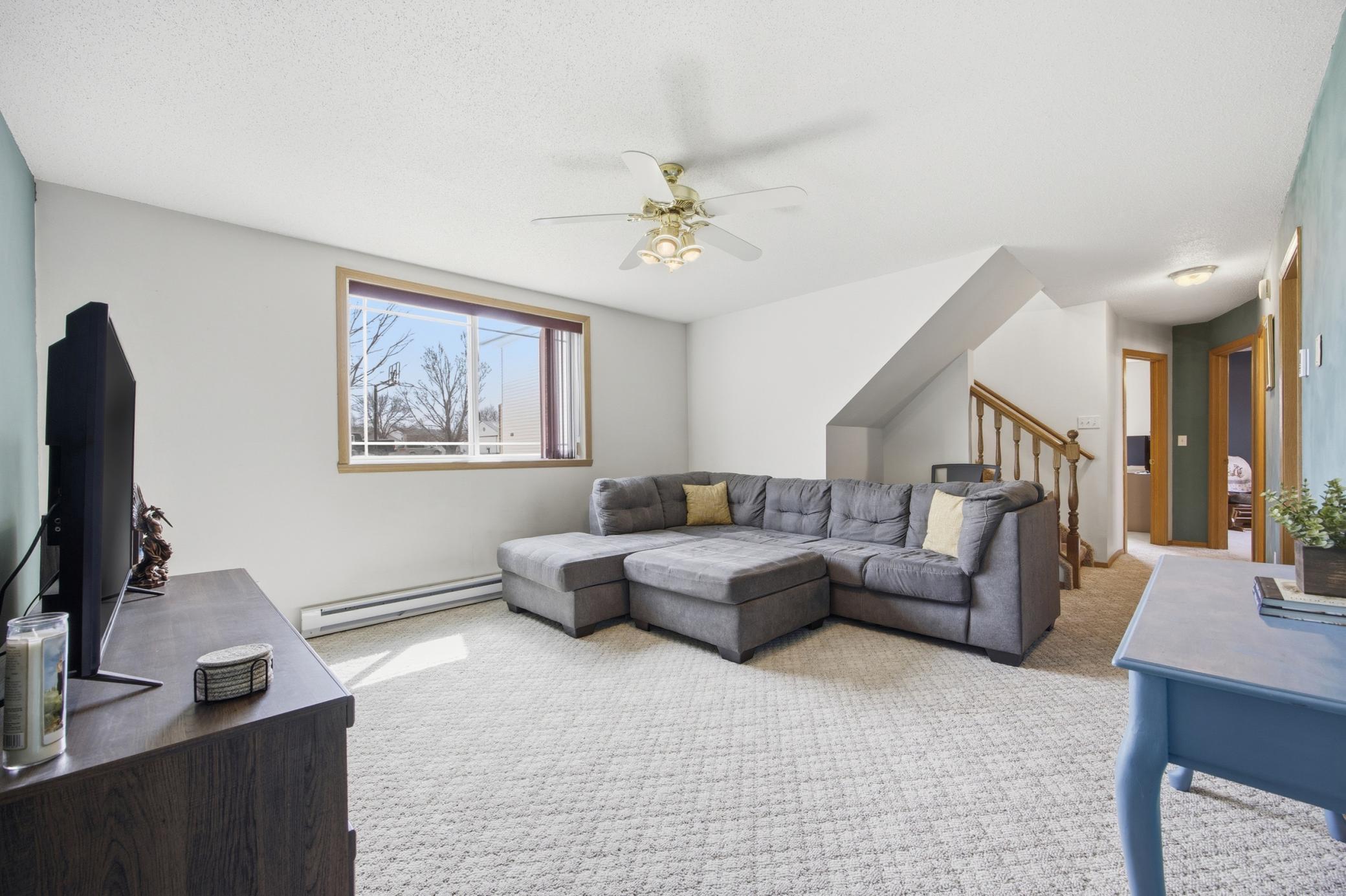 Lower Level Family Room (view 2)