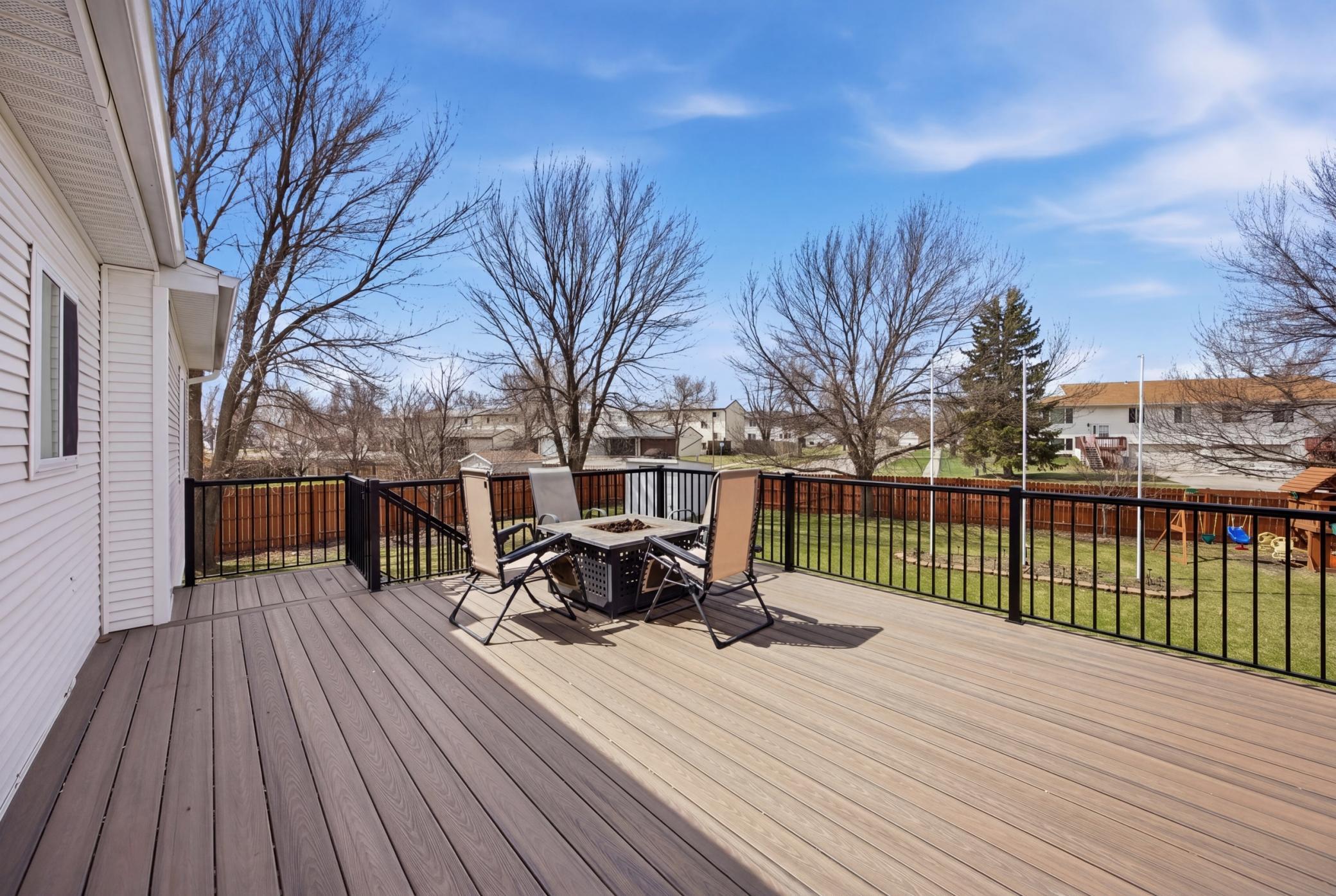 New Low Maintenance Deck