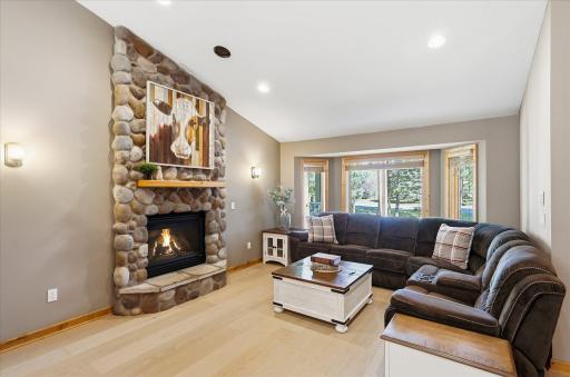 37324 Heritage Way, North Branch, MN 55056