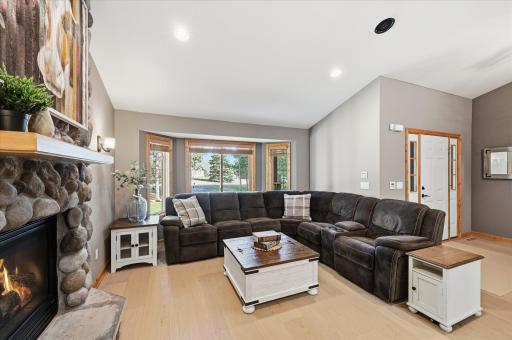 37324 Heritage Way, North Branch, MN 55056