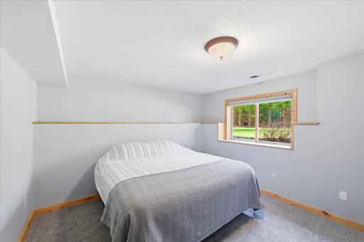 37324 Heritage Way, North Branch, MN 55056