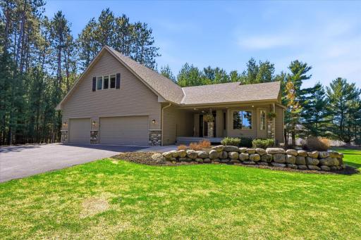 37324 Heritage Way, North Branch, MN 55056