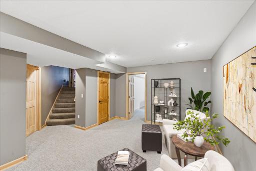 37324 Heritage Way, North Branch, MN 55056