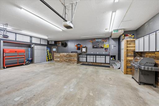 37324 Heritage Way, North Branch, MN 55056
