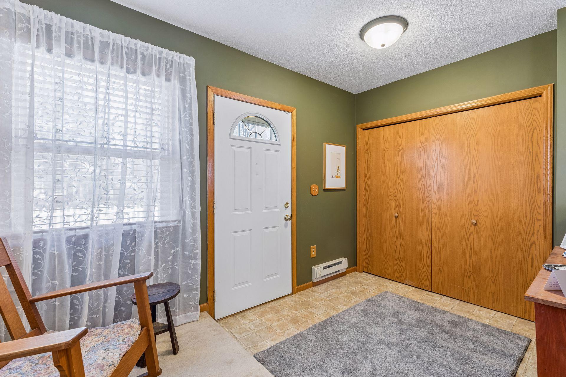 5409 Fremont Avenue North - Spacecrafting - 0006.jpg