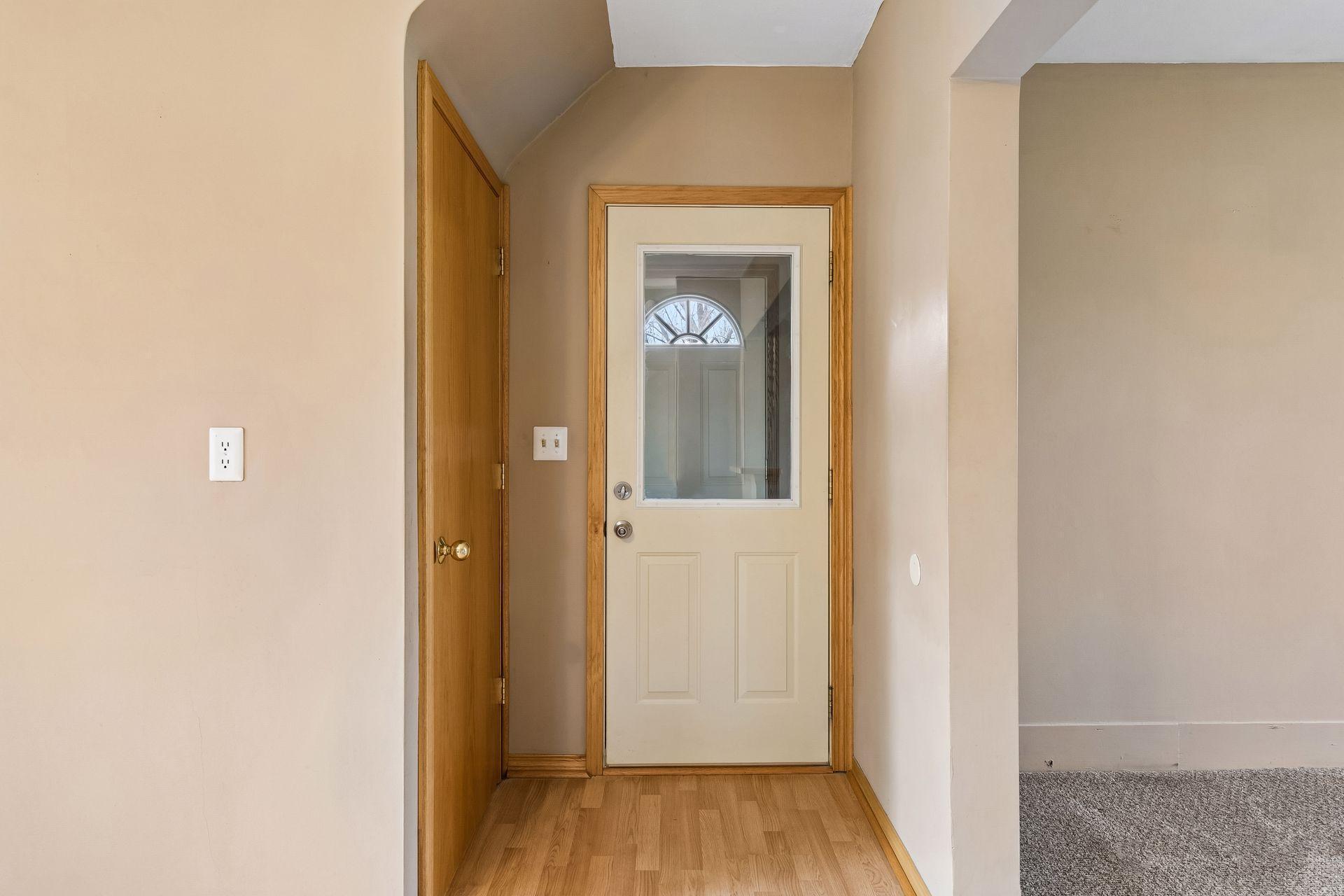 532 2nd Avenue Northwest - Spacecrafting - 0005.jpg