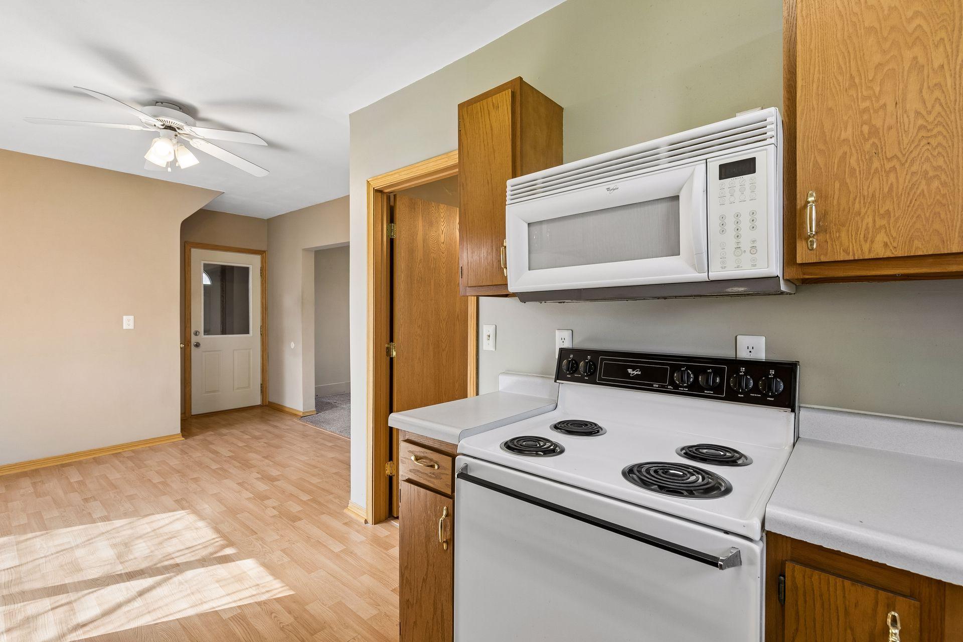 532 2nd Avenue Northwest - Spacecrafting - 0014.jpg