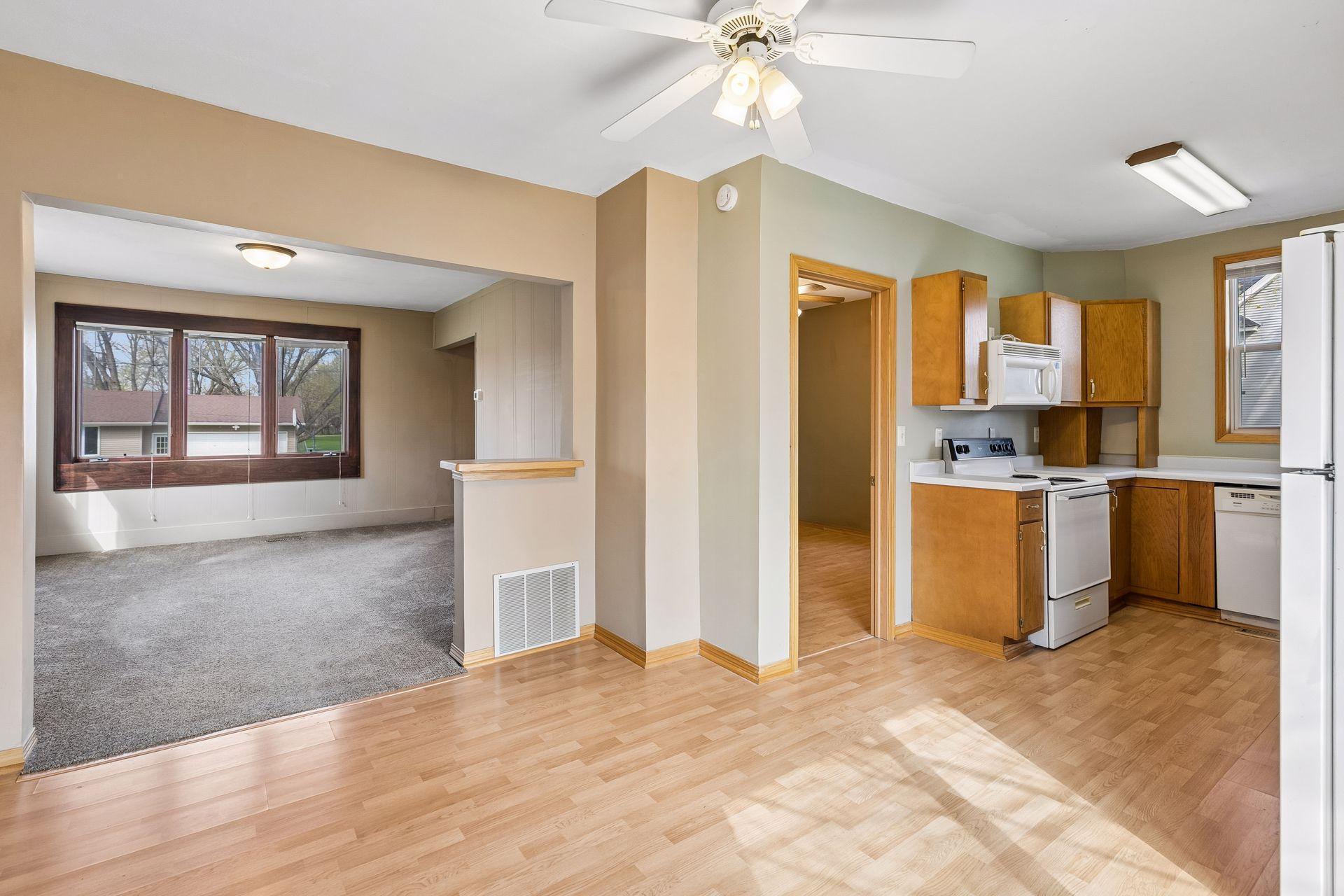 532 2nd Avenue Northwest - Spacecrafting - 0010.jpg