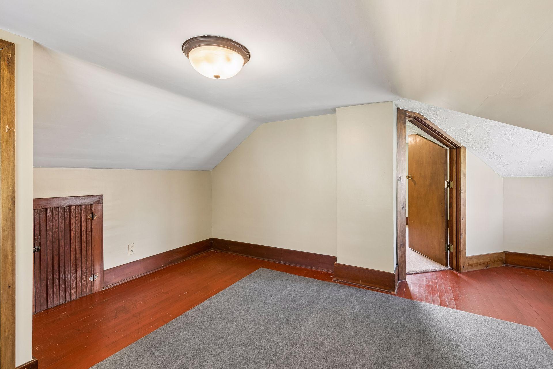 532 2nd Avenue Northwest - Spacecrafting - 0027.jpg