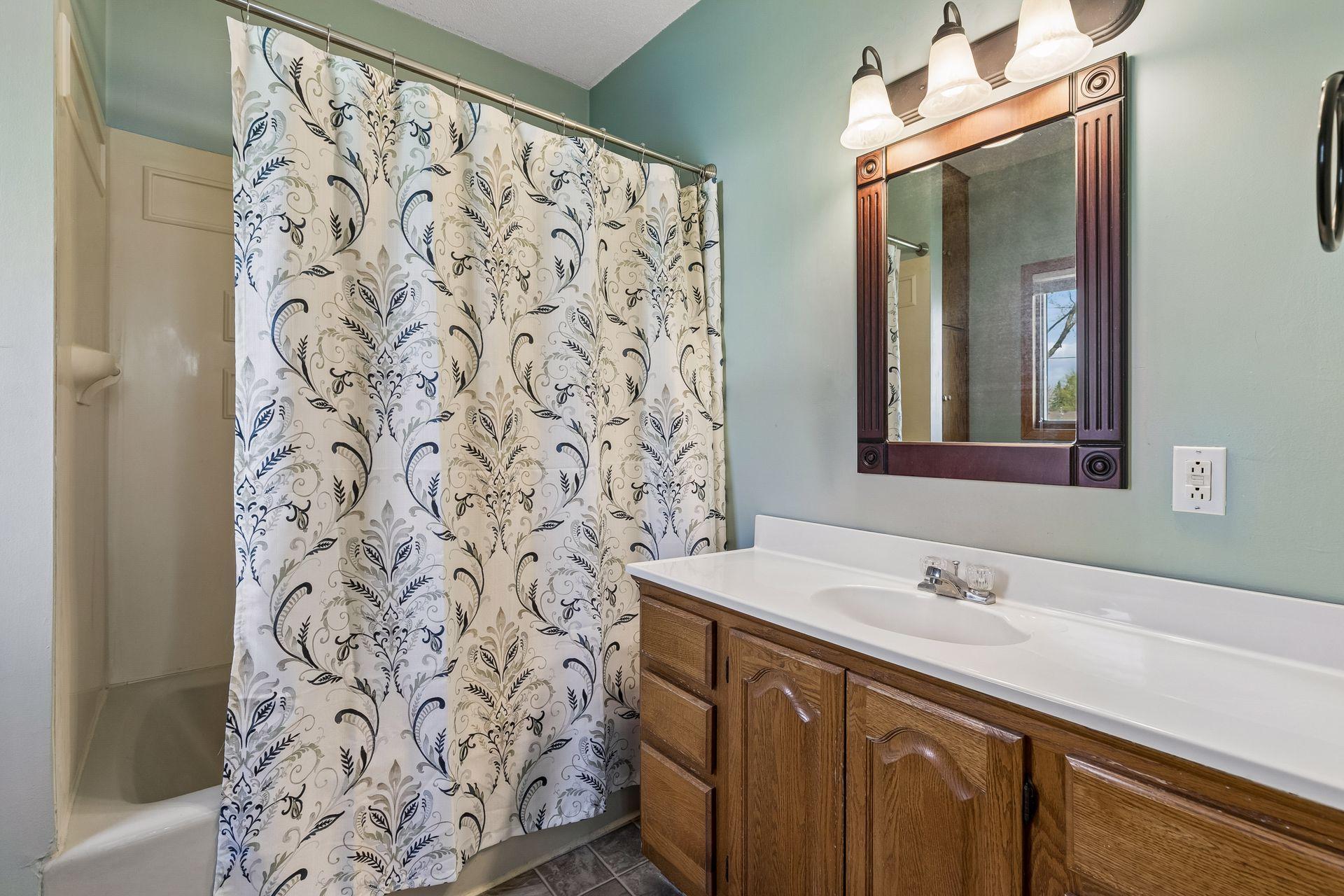 532 2nd Avenue Northwest - Spacecrafting - 0022.jpg