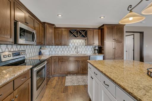 608 Kendall Court, Sartell, MN 56377