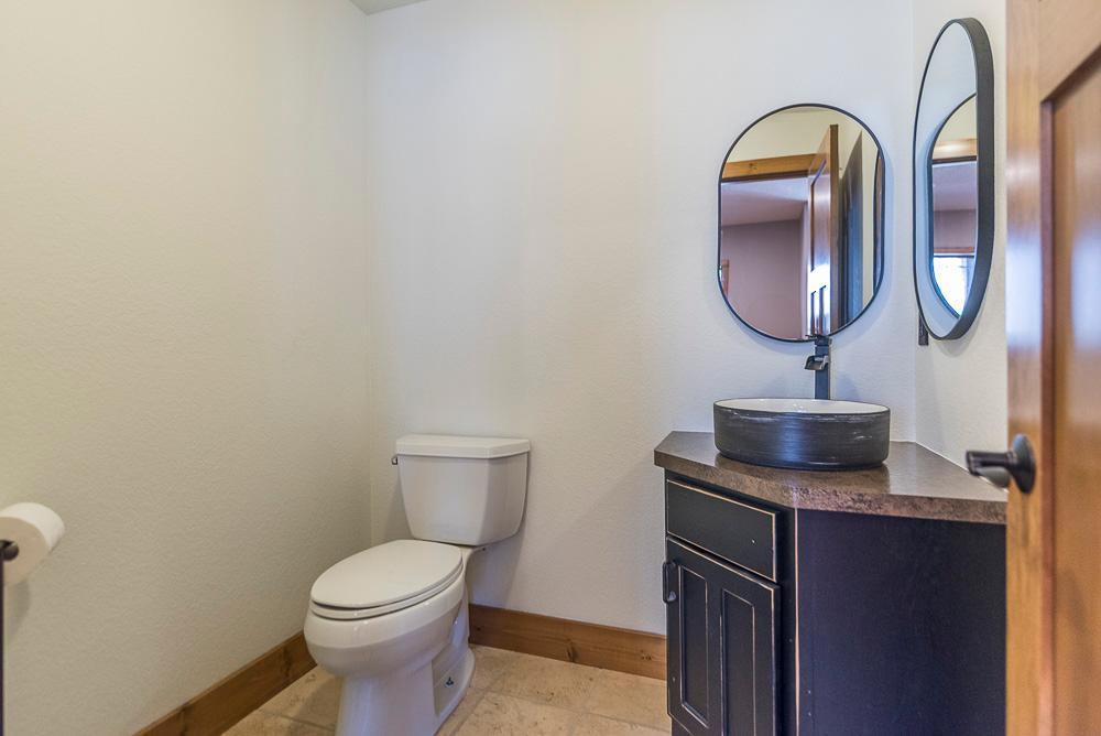 Lower Level 1/2 Bath