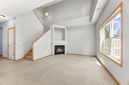 16304 70th Avenue N, Maple Grove, MN 55311
