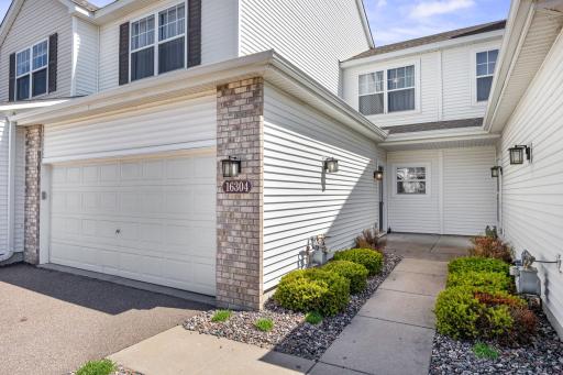 16304 70th Avenue N, Maple Grove, MN 55311