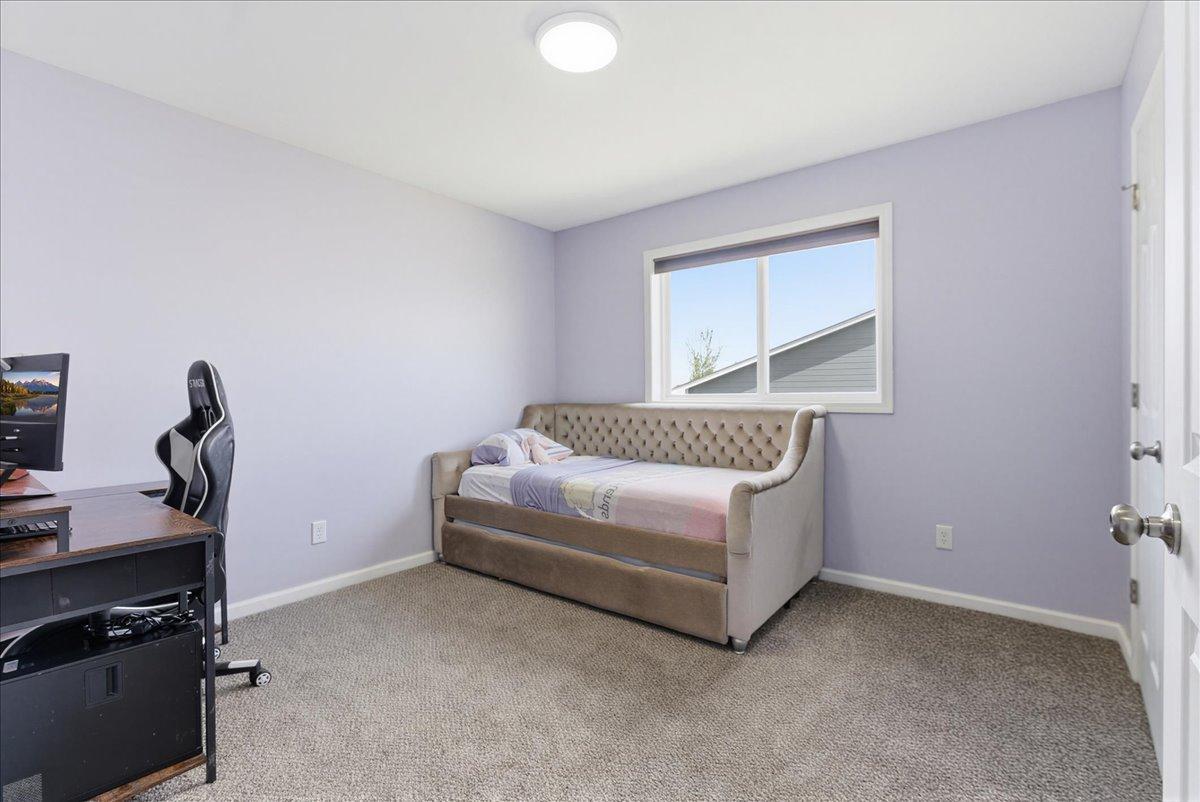 16-Bedroom 2.jpg